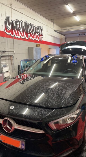 Pose de pare-brise Mercedes avec CARWASH54 à Nancy